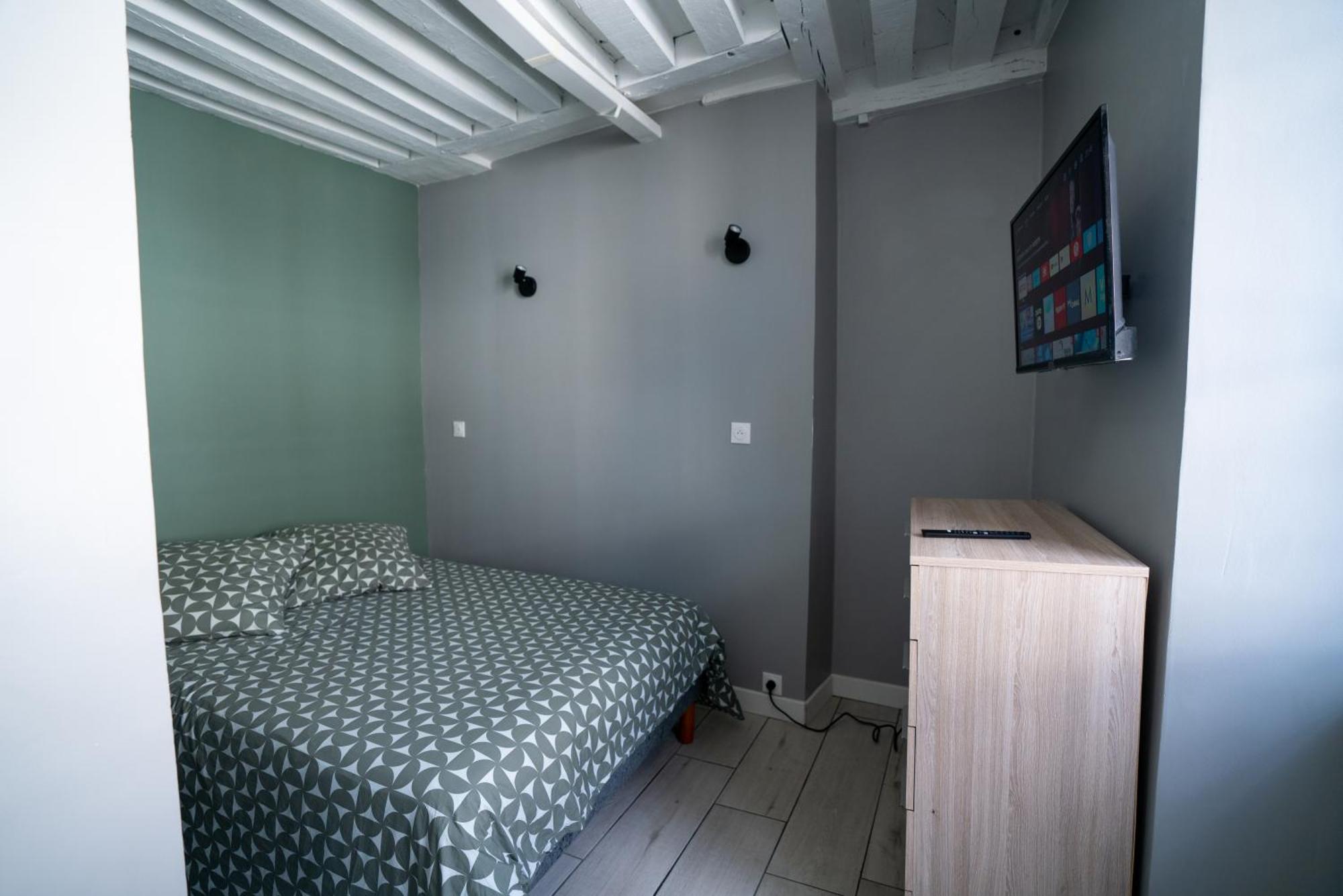 Celeste Appart - Grand Appartement Centre Ville - Refait A Neuf Orléans Esterno foto